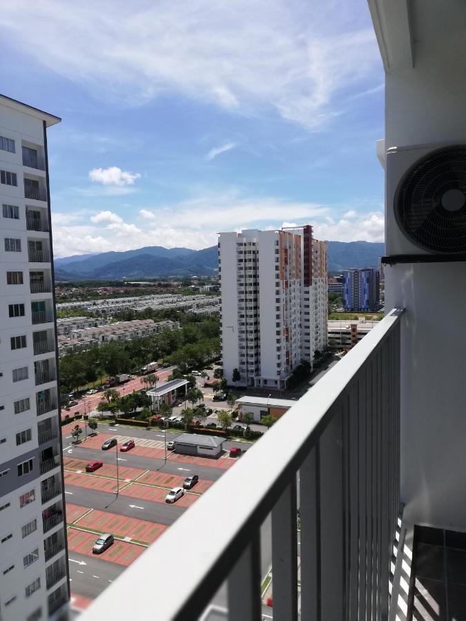 Rumah Sarah Semenyih Esterno foto