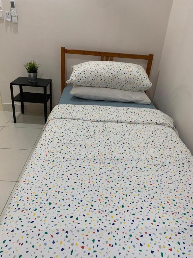 Rumah Sarah Semenyih Esterno foto